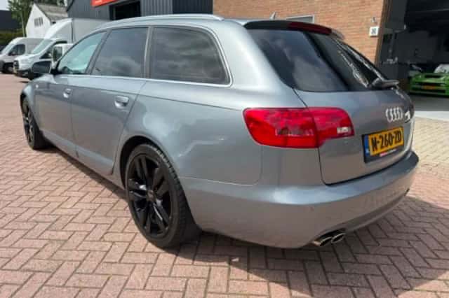 Audi S6 (2006) thumbnail 3