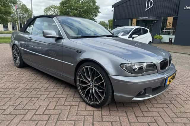 BMW 3-Serie (2003) thumbnail 2