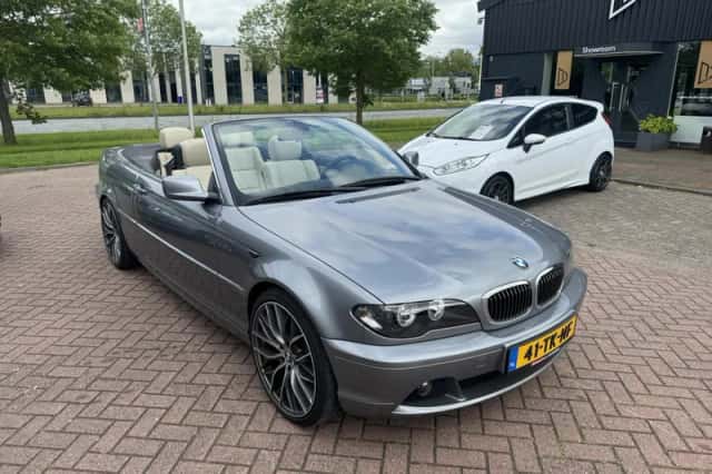 BMW 3-Serie (2003) thumbnail 4