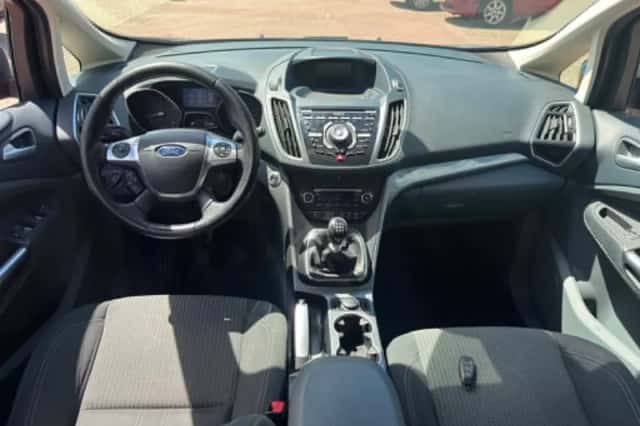 Ford Grand C-Max (2015) thumbnail 6