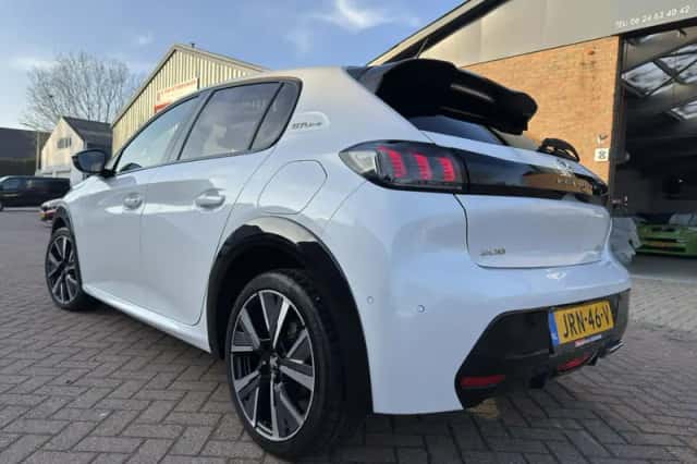 Peugeot 208 (2019) thumbnail 3