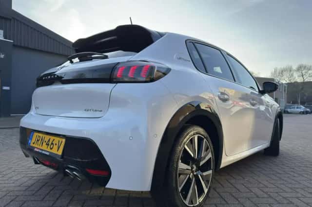 Peugeot 208 (2019) thumbnail 5