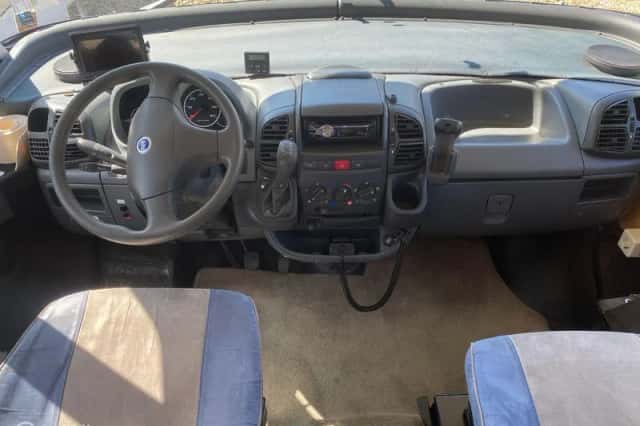 Hymer B 644 (2002) thumbnail 6