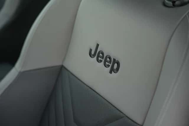 Jeep Compass (2026) thumbnail 5