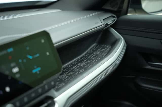Jeep Compass (2026) thumbnail 6
