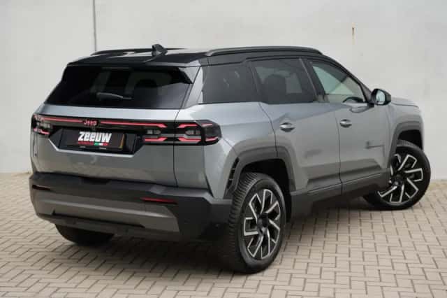 Jeep Compass (2026) thumbnail 2