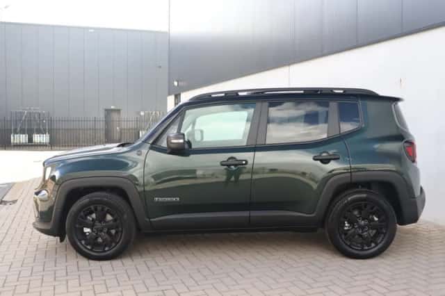 Jeep Renegade (2025) thumbnail 6