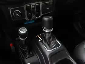 Jeep Wrangler (2022) thumbnail 15