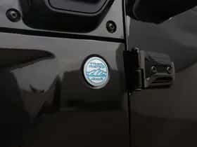 Jeep Wrangler (2022) thumbnail 5