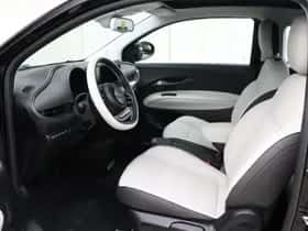 Fiat 500C (2023) thumbnail 9