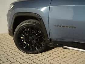 Jeep Compass (2023) thumbnail 14