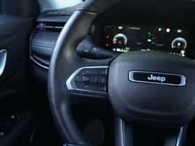 Jeep Compass (2023) thumbnail 15