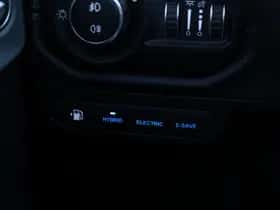 Jeep Wrangler (2026) thumbnail 23
