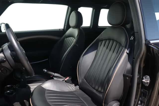 MINI Clubman (2014) thumbnail 3