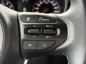Kia Picanto (2021) thumbnail 15