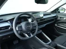 Jeep Avenger (2025) thumbnail 3