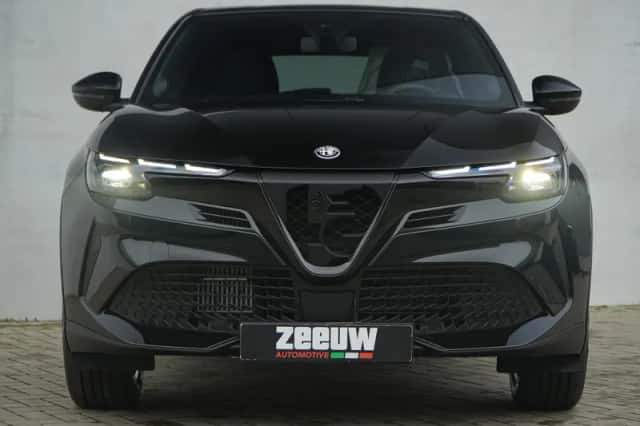 Alfa Romeo Junior (2025) thumbnail 4