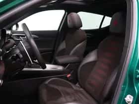 Alfa Romeo Tonale (2023) thumbnail 3