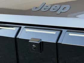 Jeep Compass (2026) thumbnail 3
