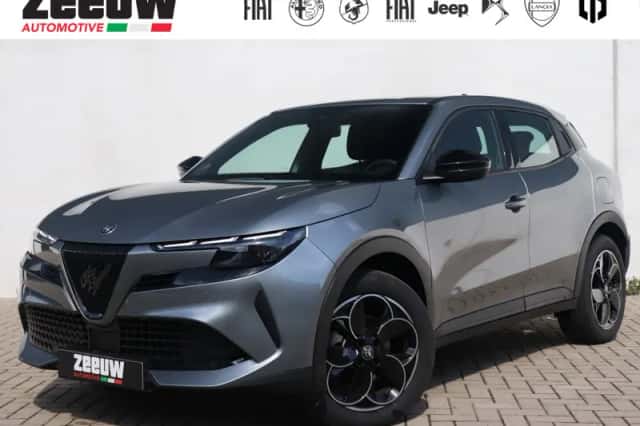 Alfa Romeo Junior (2025) thumbnail 1
