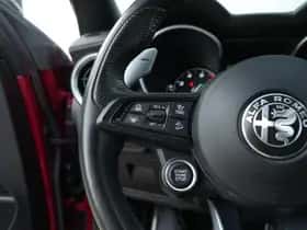 Alfa Romeo Stelvio (2021) thumbnail 33