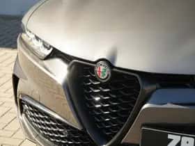 Alfa Romeo Tonale (2023) thumbnail 5
