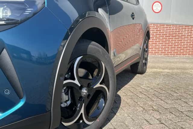Alfa Romeo Junior (2025) thumbnail 2
