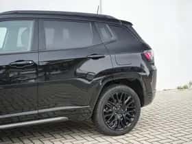 Jeep Compass (2022) thumbnail 9