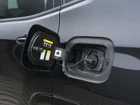 Jeep Compass (2022) thumbnail 10