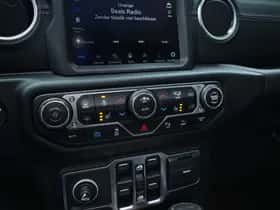 Jeep Wrangler (2022) thumbnail 17