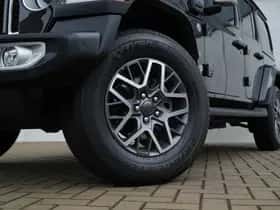 Jeep Wrangler (2022) thumbnail 3