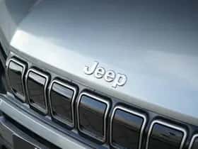 Jeep Avenger (2025) thumbnail 4