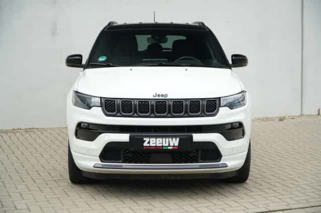 Jeep Compass (2022) thumbnail 4