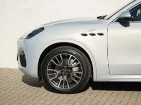 Maserati Grecale (2025) thumbnail 15