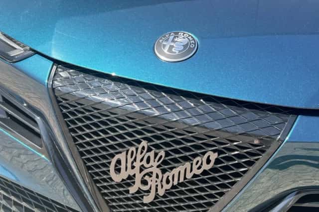 Alfa Romeo Junior (2026) thumbnail 3