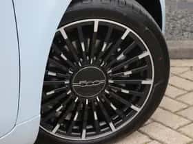 Fiat 500e (2023) thumbnail 11