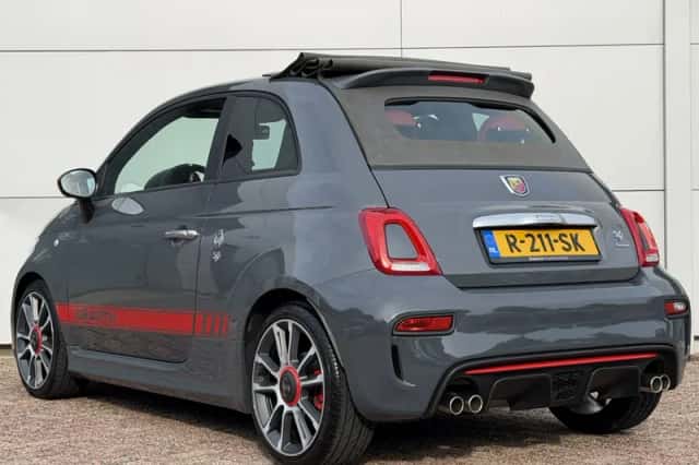 Abarth 500 C (2020) thumbnail 3