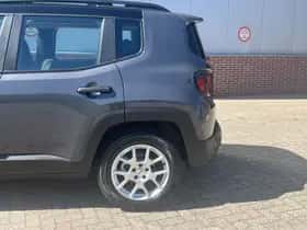 Jeep Renegade (2026) thumbnail 11