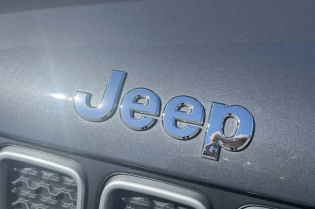 Jeep Renegade (2026) thumbnail 6