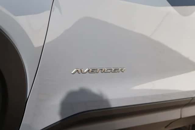 Jeep Avenger (2026) thumbnail 3