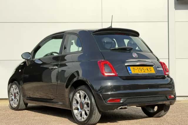 Fiat 500 (2022) thumbnail 4