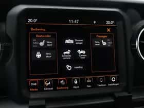 Jeep Wrangler (2022) thumbnail 24