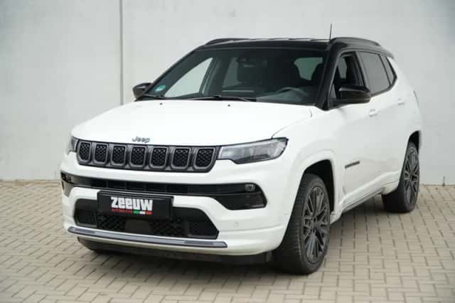 Jeep Compass (2022) thumbnail 4