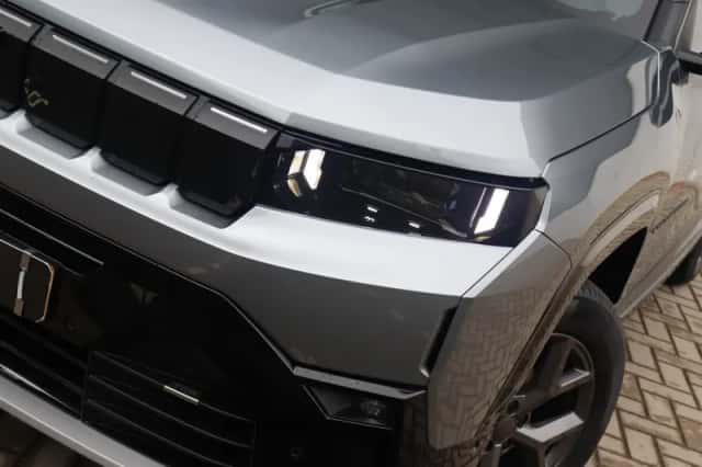 Jeep Compass (2026) thumbnail 6