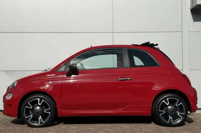Fiat 500C (2022) thumbnail 2