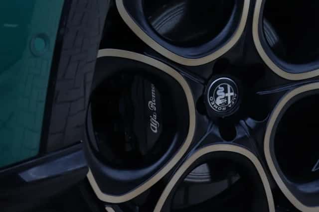 Alfa Romeo Tonale (2025) thumbnail 6