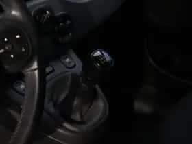 Fiat Panda (2022) thumbnail 8