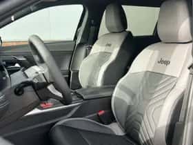Jeep Compass (2026) thumbnail 13