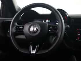 Alfa Romeo Junior (2025) thumbnail 10