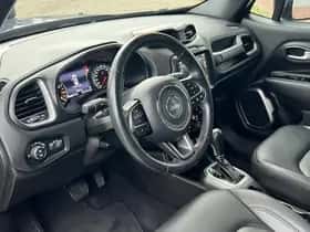 Jeep Renegade (2020) thumbnail 11